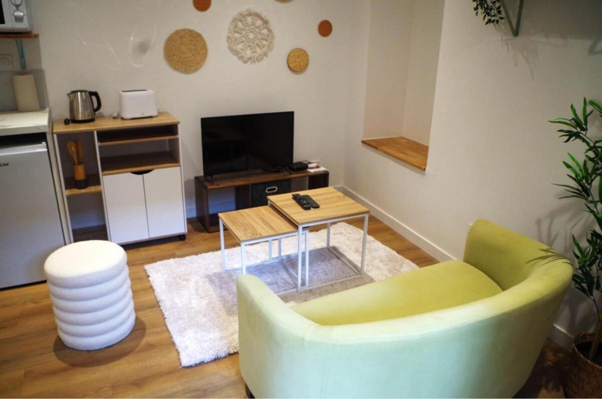 Urban Oasis, Appartement Chic Et Neuf Chalon-sur-Saone Bagian luar foto
